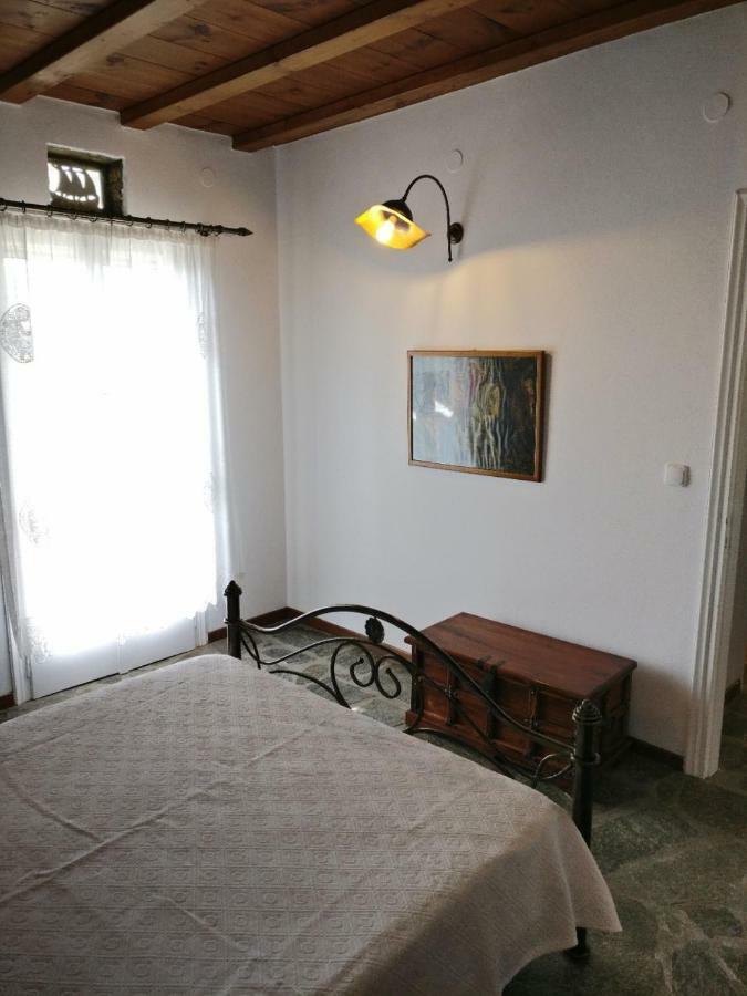 Villa Laggades Relaxing House à Tínos Extérieur photo